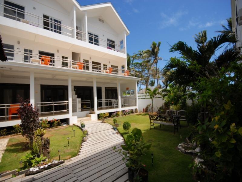 Clubboracay Apartelle Balabag (Boracay) Exterior foto